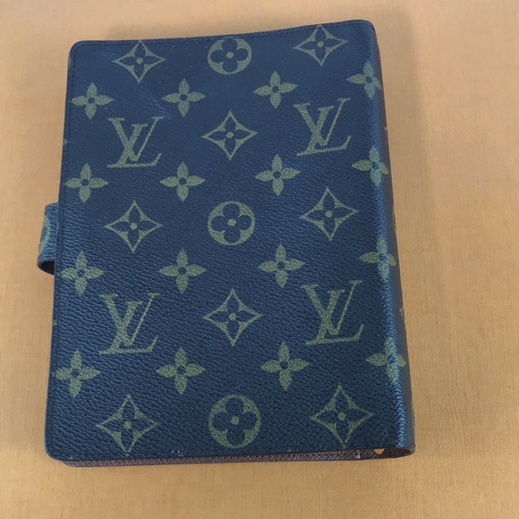 Authentic agenda passport credit card wallet holder Louis Vuitton - Picture 2 of 12